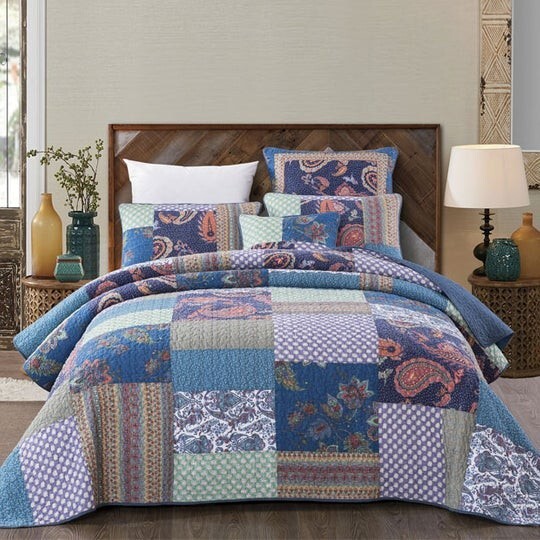 Classic Quilts Sapphire King Coverlet Set
