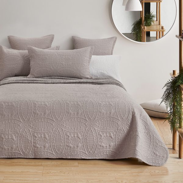 Lisbon Quilted 3 Pieces Embossed Coverlet Set-queen/double beige