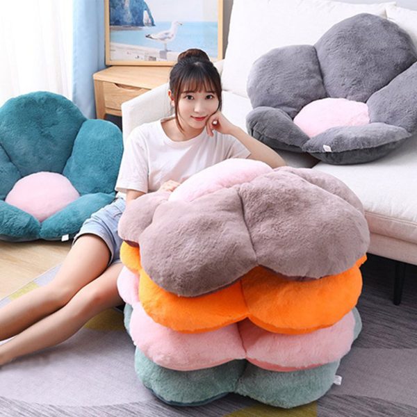 Whimsical Big Flower Shape Cushion Soft Leaning Bedside Pad Floor Plush Pillow Home Decor