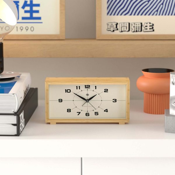 Newgate Lemur Alarm Clock – Retro-Inspired Arabic dial