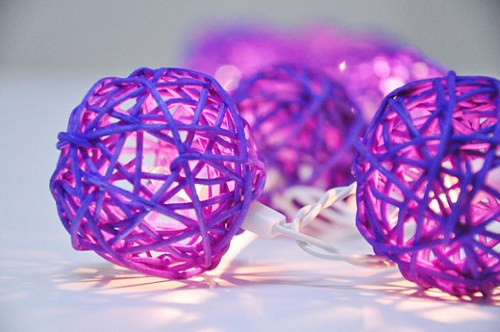 1 Set of 20 LED Cassis Purple 5cm Rattan Cane Ball Battery Powered String Lights Christmas Gift Home Wedding Party Bedroom Decoration Table Centrepiec